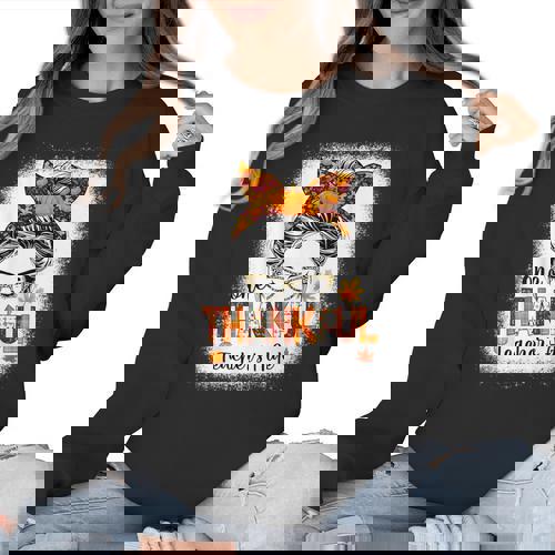 One Thankful Teacher&#x27;s Aide Messy Bun Thanksgiving Fall Women Crewneck Sweatshirt - teacherstshirts.com