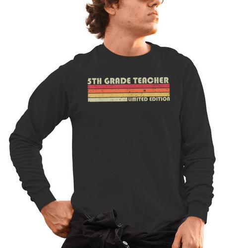 5TH GRADE TEACHER Job Title Profession Birthday Worker Men's Long Sleeve T-Shirt - teacherstshirts.com AU