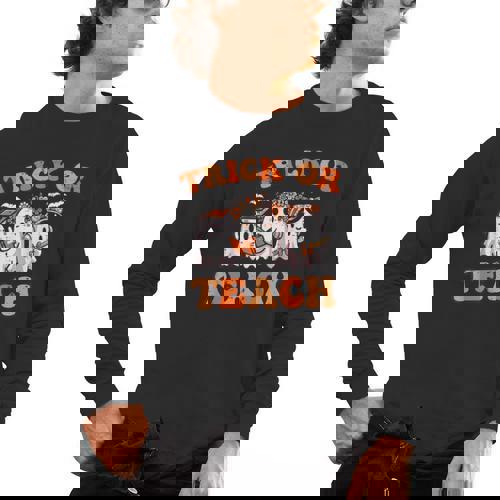 Halloween Teacher Ghosts Trick Or Teach Retro Costume Women Men&#x27;s Long Sleeve T-Shirt - teacherstshirts.com