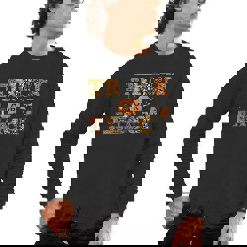 Trick Or Teach Funny School Teacher Halloween Costume Men&#x27;s Long Sleeve T-Shirt - teacherstshirts.com