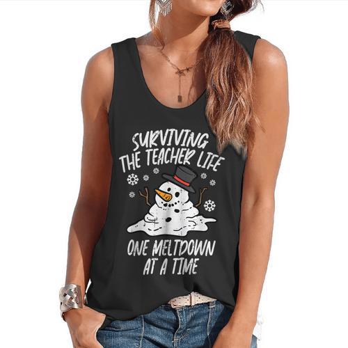Christmas Surviving Teacher Life Meltdown Xmas Women Men Flowy Tank - teacherstshirts.com DE