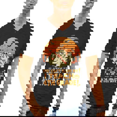 You Can&#x27;t Scare Me I Teach 4th Grade Teacher Halloween Men&#x27;s V-Neck T-Shirt - teacherstshirts.com