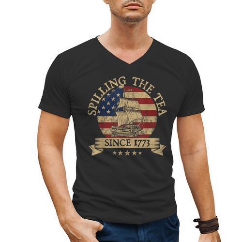 Spilling The Tea Since 1773 Vintage Us History Teacher Men's V-Neck T-Shirt - teacherstshirts.com UK