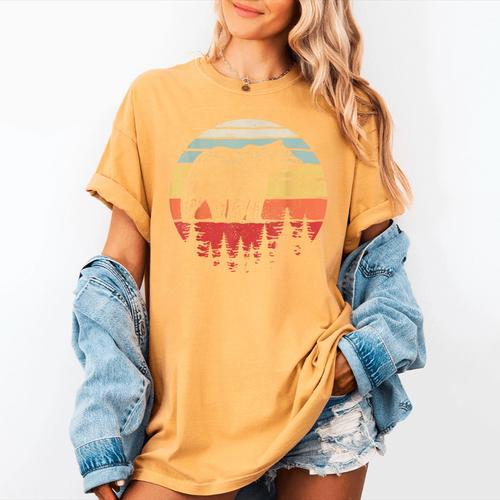 Catch Some Rays Vintage Retro Grizzly Bear Women's Comfort Colors T-Shirt - Bostonterriersmerch.com