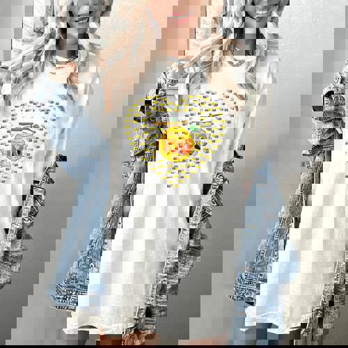 100 Days Of School Bee Hive Tree Hearts Teachers Student Kid Women&#x27;s Comfort Colors T-Shirt - teacherstshirts.com