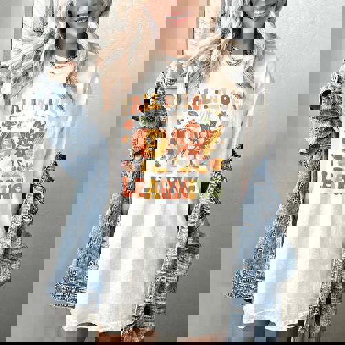 Fall In Love With Learning Retro Autumn Thanksgiving Teacher Women&#x27;s Comfort Colors T-Shirt - teacherstshirts.com