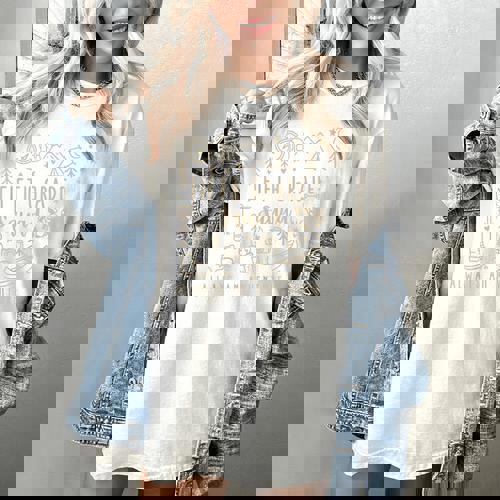 Fifth Grade Squad Adventure Camping 5th Grade Teacher Kids Women&#x27;s Comfort Colors T-Shirt - teacherstshirts.com