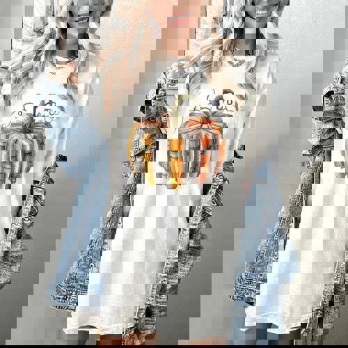 Teachers Students Fall Book Pumpkin Fall Librarians Bookworm Women&#x27;s Comfort Colors T-Shirt - teacherstshirts.com