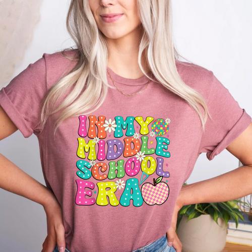 Groovy In My Middle School Era Back To School Teacher Women's Heather T-Shirt - teacherstshirts.com UK
