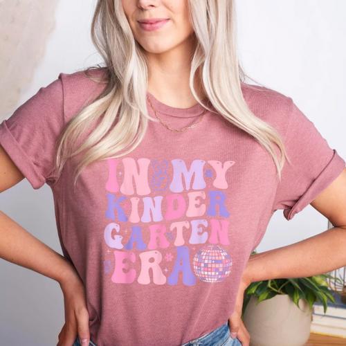 In My Kindergarten Era Teacher Kids Back To School Kinder Women's Heather T-Shirt - teacherstshirts.com UK