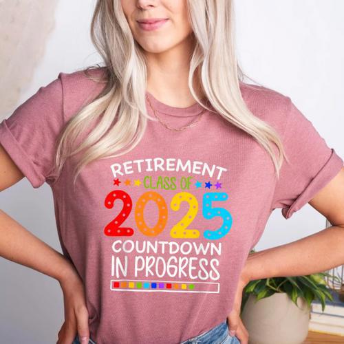 Retirement Class Of 2025 Teacher Countdown Loading Teacher Women's Heather T-Shirt - teacherstshirts.com