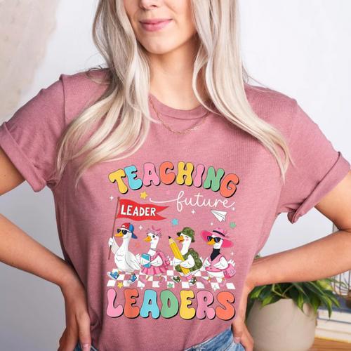 Teaching Future Leaders Groovy Teacher Back To School Women's Heather T-Shirt - teacherstshirts.com UK