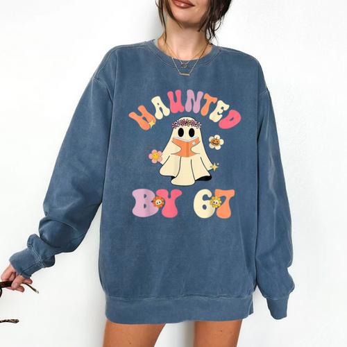 Haunted By 67 Meme Six Seven 6 7 Halloween Teachers Comfort Colors Sweatshirt - teacherstshirts.com DE