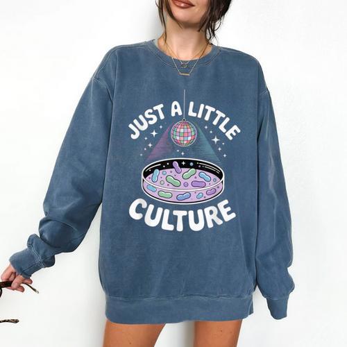 Microbiology Lab Love Culture Biology Teacher Lab Tech Comfort Colors Sweatshirt - teacherstshirts.com DE