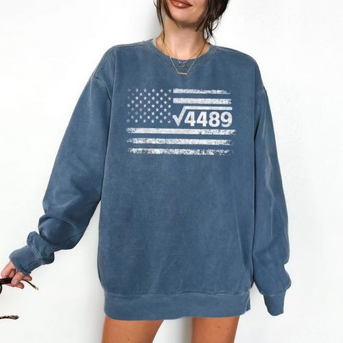 Square Root 4489 Slang Math Teacher Six Seven 6 7 USA Flag Comfort Colors Sweatshirt - teacherstshirts.com UK