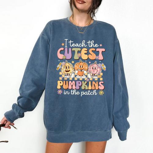 I Teach The Cutest Pumpkins In The Patch Teacher Retro Comfort Colors Sweatshirt - teacherstshirts.com