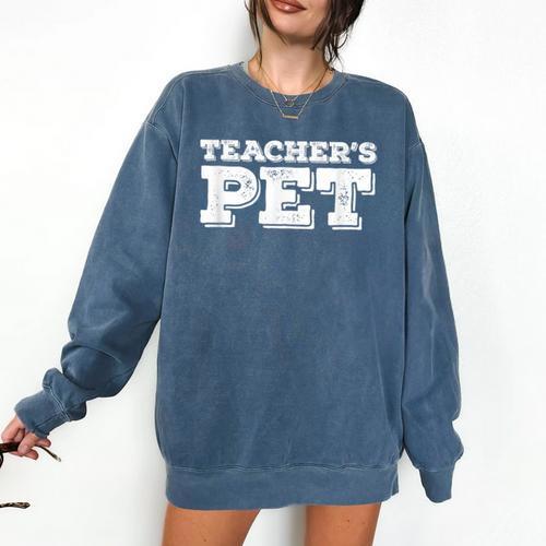 TEACHER'S PET You'Re My Favorite Do Me A Favor Comfort Colors Sweatshirt - teacherstshirts.com DE