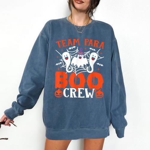 Team Para Boo Crew Halloween Ghost Paraprofessional Teacher Comfort Colors Sweatshirt - teacherstshirts.com