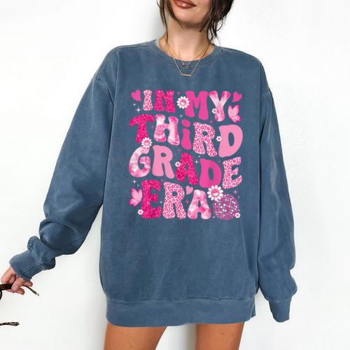 In My Third Grade Era Teachers Women Back To School Girls Comfort Colors Sweatshirt - teacherstshirts.com AU