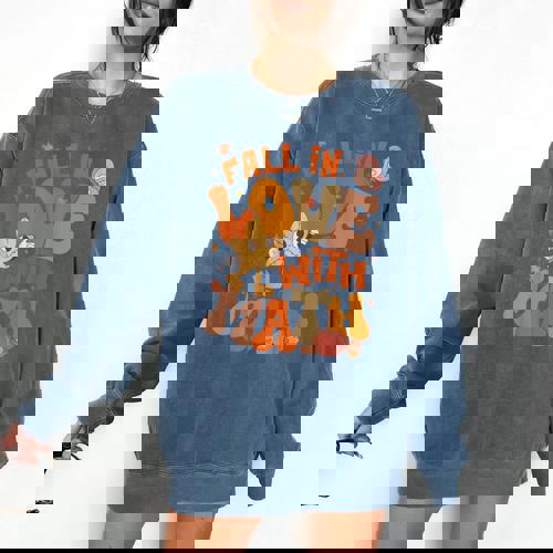 Fall In Love With Science Math Teacher Fall Thanksgiving Comfort Colors Sweatshirt - teacherstshirts.com