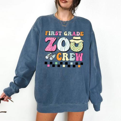 Field Zoo Trip Shirt For Teacher First Grade Crew For Men Women Kids Comfort Colors Sweatshirt - teacherstshirts.com AU