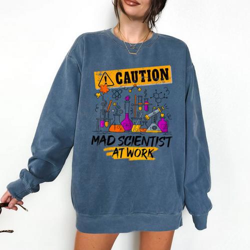 Mad Scientist Halloween Costume Science Teacher Comfort Colors Sweatshirt - teacherstshirts.com UK
