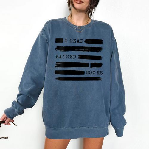 I Read Banned Books Banned Books Week Librarian Teacher Comfort Colors Sweatshirt - teacherstshirts.com AU