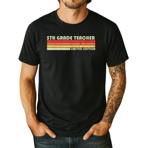 5TH GRADE TEACHER Job Title Profession Birthday Worker Men's Casual T-Shirt - teacherstshirts.com AU