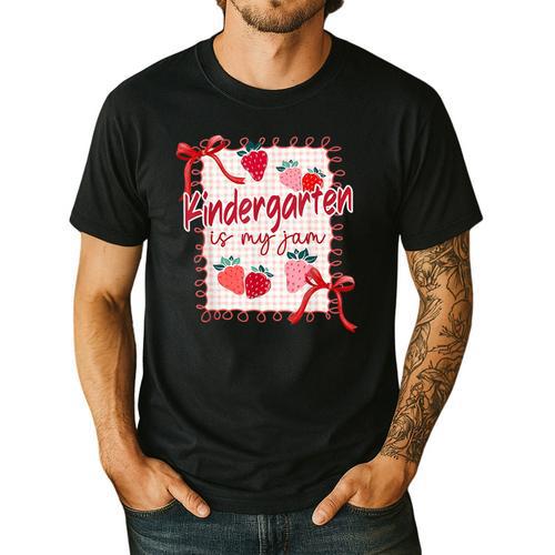 Bow Strawberry Kindergarten Is My Jam Teacher Kinder Team Men's Casual T-Shirt - teacherstshirts.com DE