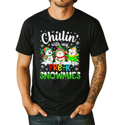 Chillin With My Pre-K Snowmies Christmas Teacher Xmas Men's Casual T-Shirt - teacherstshirts.com