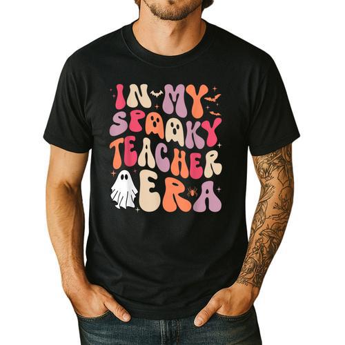 Groovy In My Spooky Teacher Era Halloween Party Boo Men's Casual T-Shirt - teacherstshirts.com DE