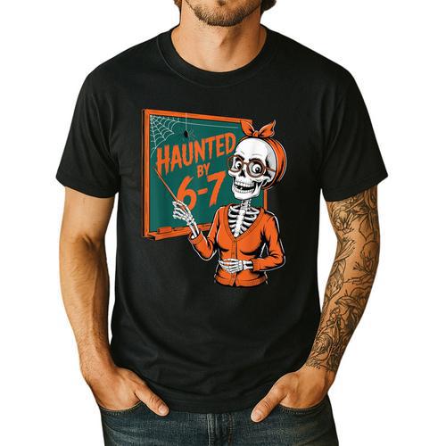 Haunted By 6-7 Six Seven 67 Math Teacher Halloween Skeleton Men's Casual T-Shirt - teacherstshirts.com DE