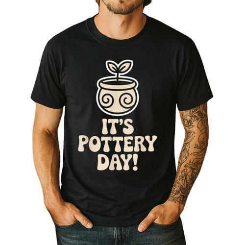 Its Pottery Day Clay Craft Ceramic Hobby Artisan Art Teacher Men's Casual T-Shirt - teacherstshirts.com AU