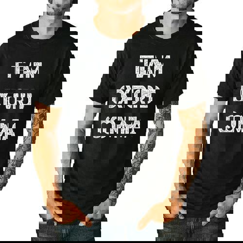 Team Oxford Comma English Majors And Teachers For Men Women Girls Kids Men&#x27;s Casual T-Shirt - teacherstshirts.com