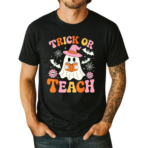 Trick Or Teach Cute Floral Ghost Teacher Halloween Costume Men's Casual T-Shirt - teacherstshirts.com UK