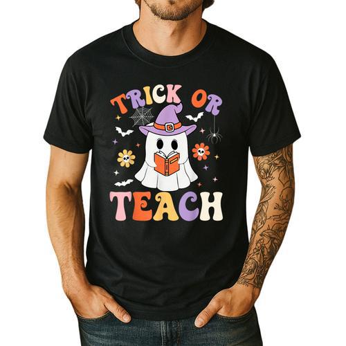 Trick Or Teach Teacher Groovy Ghost Halloween Teacher Men's Casual T-Shirt - teacherstshirts.com AU
