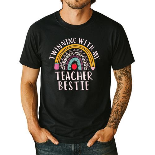 Twinning With My Teacher Bestie Spirit Week Girls Day Kids Men's Casual T-Shirt - teacherstshirts.com AU