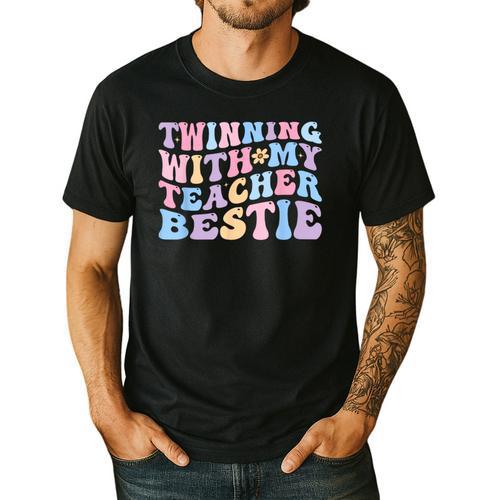 Twinning With My Teacher Bestie Teaching Partner Men's Casual T-Shirt - teacherstshirts.com