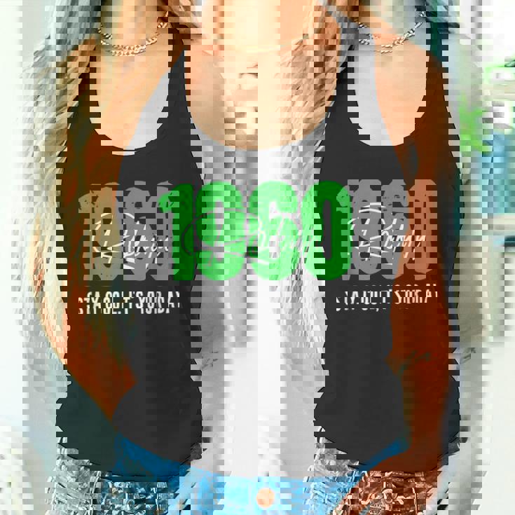 1960 誕生日 66歳 緑寿祝い クールでシンプルな数字デザイン タンクトップ