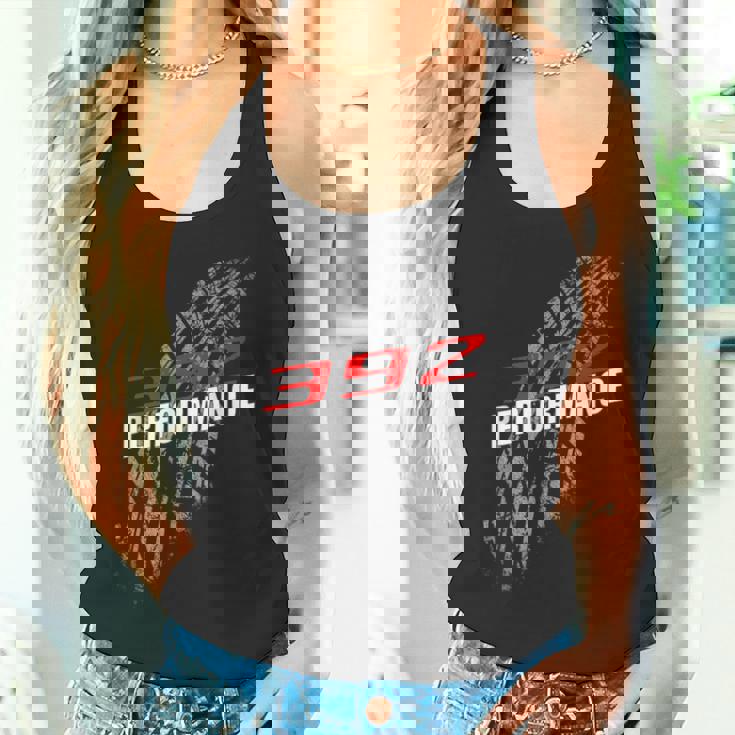 392 パフォーマンス 64 タイヤマーク レースカー タンクトップ