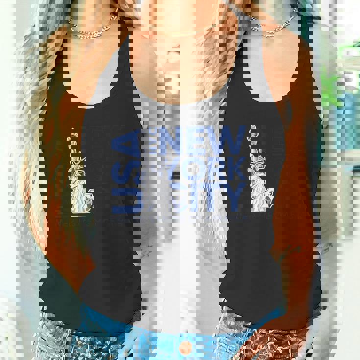 Cool Nyc New York Citytatue Of Liberty With Usa Flag タンクトップ