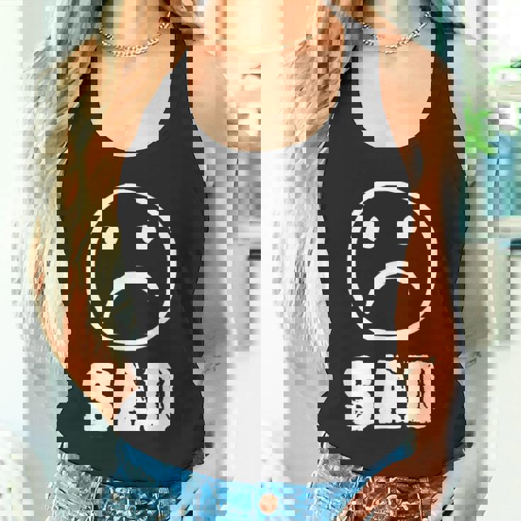 Sad 季節 愛情障害 悲しみ うつ病 エモ パンク タンクトップ