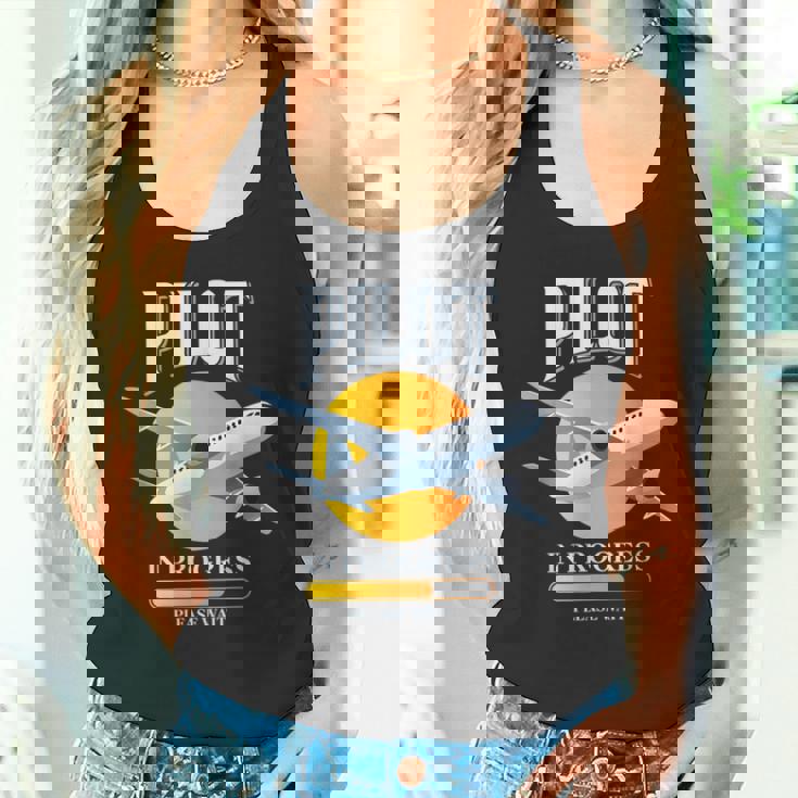 パイロット・イン・プログレス飛行機航空学校飛行機 タンクトップ