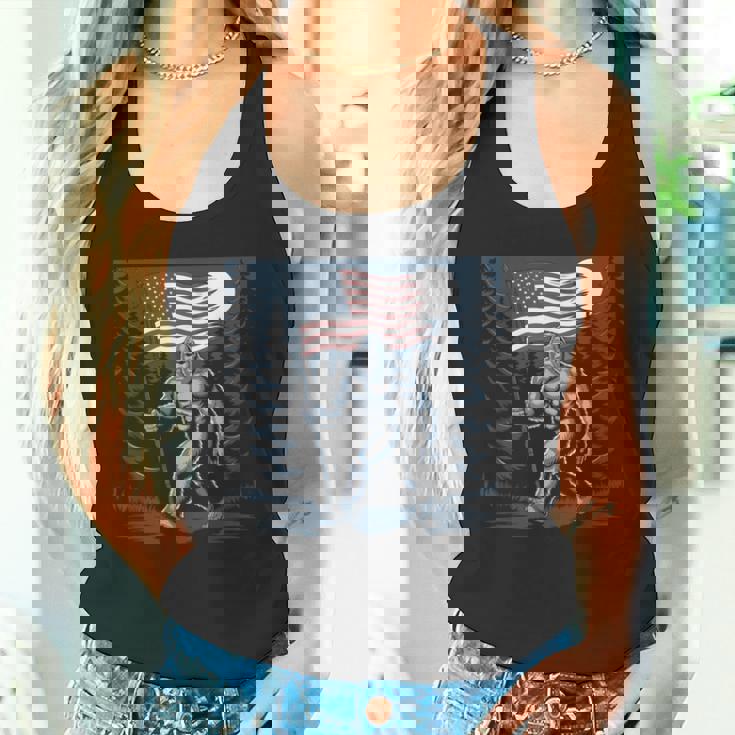 ビッグフット サスカッチ アメリカ国旗 愛国的 7月4日 アメリカ タンクトップ