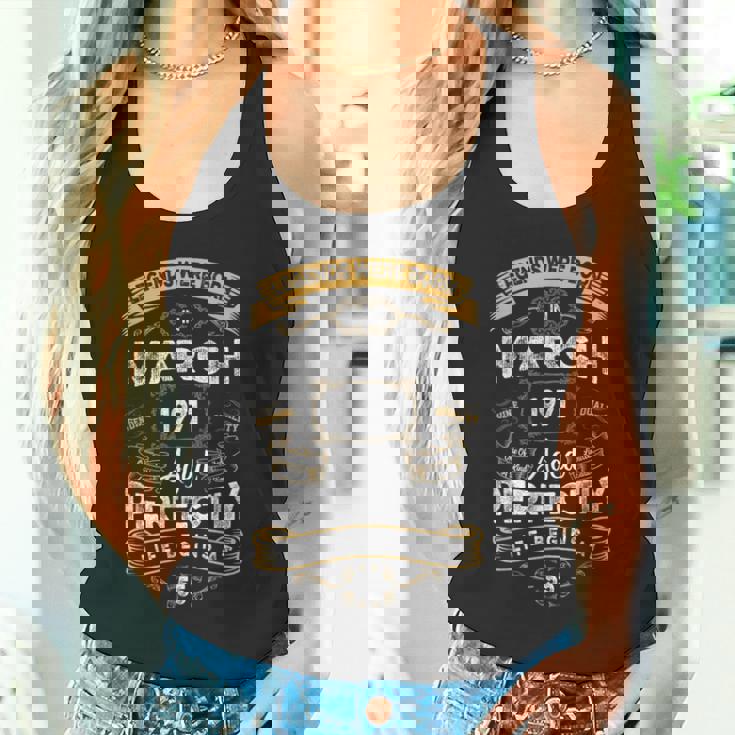 レトロな55歳の誕生日の伝説は1971年3月に誕生しました。 タンクトップ