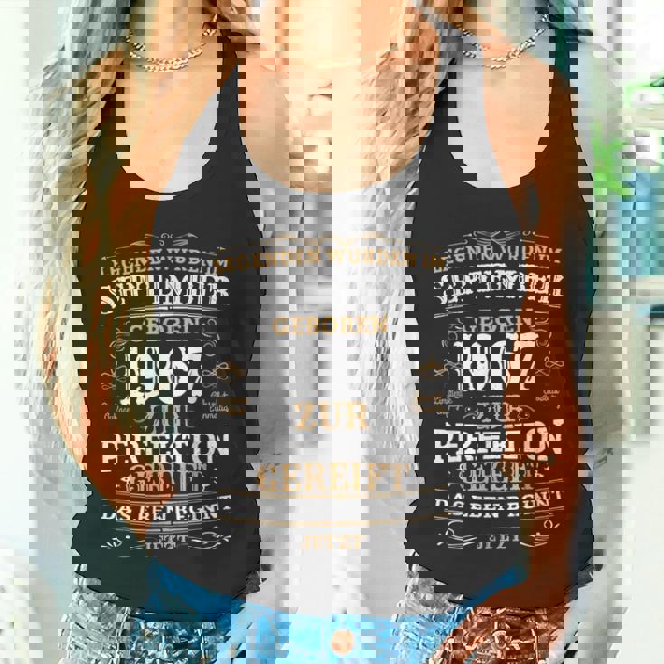 誕生日デザインの伝説は1967年9月生まれ タンクトップ