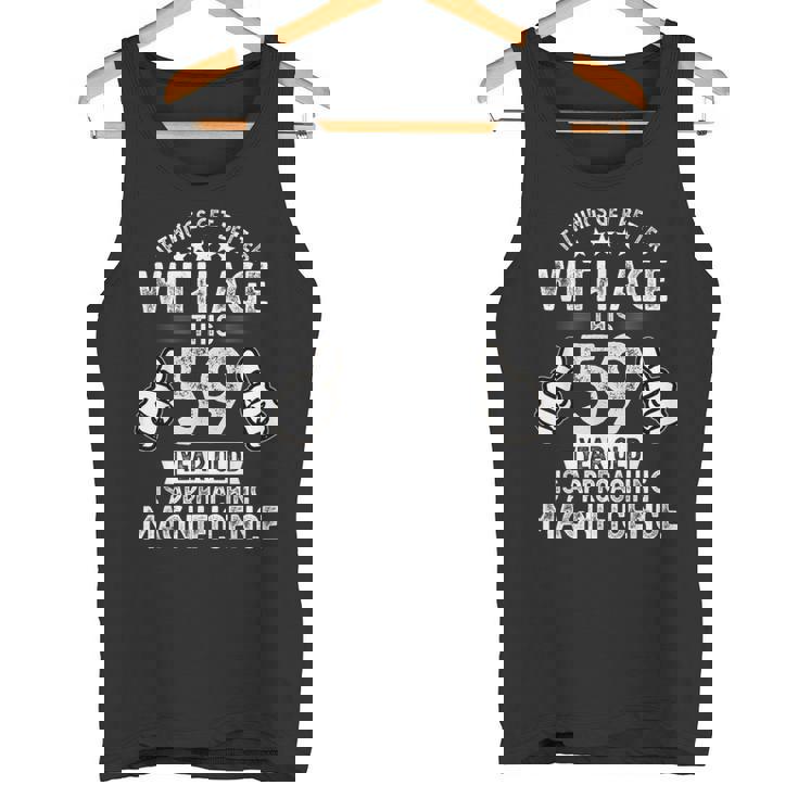 1964年生まれの男性の面白い59歳の誕生日 第59章 タンクトップ