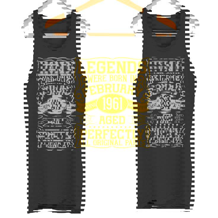 55歳の誕生日伝説は1961年2月に誕生しました。 タンクトップ