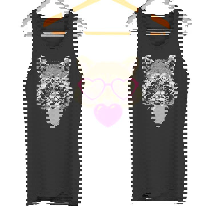 かわいいアライグマが吹くピンクのバレンタイン ハート バブルガム タンクトップ