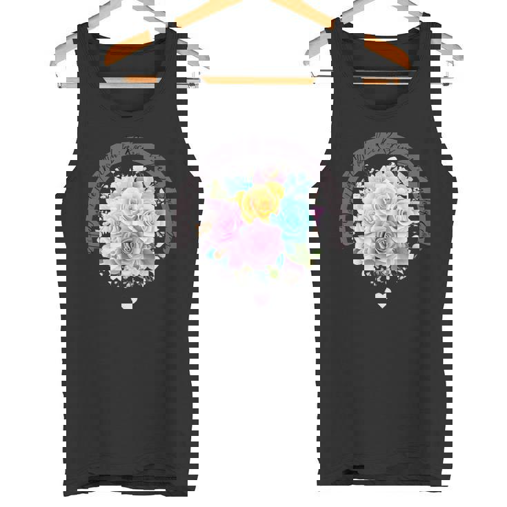 パステルレインボーローズがあらゆる色合いにハートを咲かせます タンクトップ